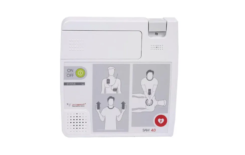 Défibrillateur Semi-Automatique Modèle Progetti
